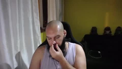 Snapshot of guessswho24 chatting on 01.14.25 Ayan online show from 01.14.25