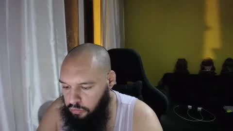 Snapshot of guessswho24 chatting on 01.16.25 Ayan online show from 01.16.25