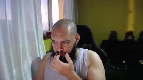 Snapshot of guessswho24 chatting on 01.16.25 Ayan online show from 01.16.25