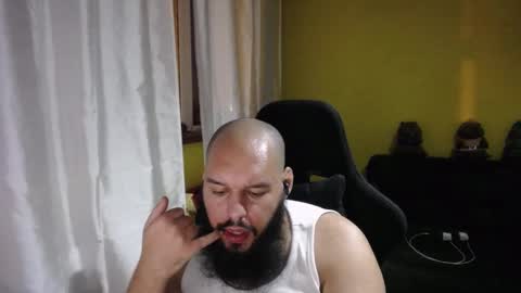 Snapshot of guessswho24 chatting on 01.22.25 Ayan online show from 01.22.25