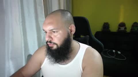 Snapshot of guessswho24 chatting on 02.03.25 Ayan online show from 02.03.25