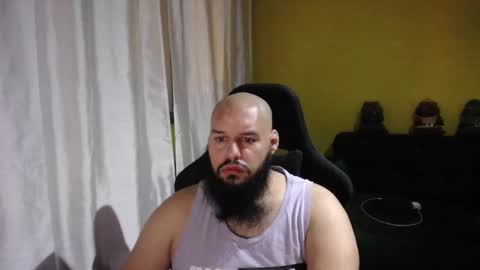 Snapshot of guessswho24 chatting on 02.05.25 Ayan online show from 02.05.25