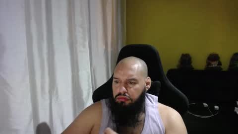 Snapshot of guessswho24 chatting on 02.08.25 Ayan online show from 02.08.25