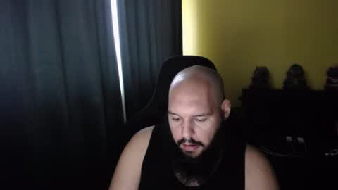 Snapshot of guessswho24 chatting on 09.29.25 Ayan online show from 09.29.25