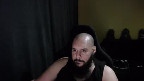 Snapshot of guessswho24 chatting on 10.04.25 Ayan online show from 10.04.25