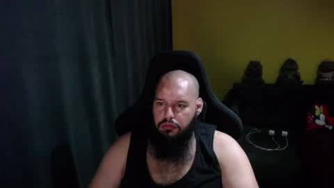 Snapshot of guessswho24 chatting on 10.30.25 Ayan online show from 10.30.25