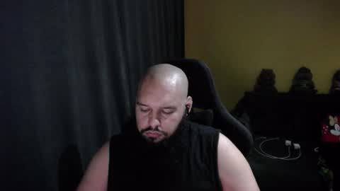 Snapshot of guessswho24 chatting on 11.05.25 Ayan online show from 11.05.25