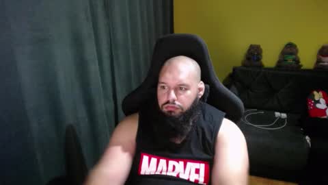 Snapshot of guessswho24 chatting on 11.16.25 Ayan online show from 11.16.25