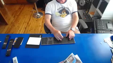 guesswhatigot2 online show from 12.06.24