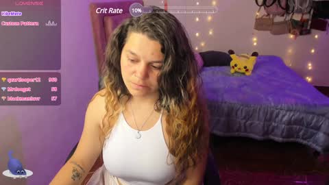 Snapshot of guinivere_blake chatting on 02.02.25 Hello Im Julieta Im 25 years old welcome to my room have fun and be happy. online show from 02.02.25