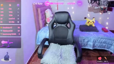 Snapshot of guinivere_blake chatting on 02.03.25 Hello Im Julieta Im 25 years old welcome to my room have fun and be happy. online show from 02.03.25