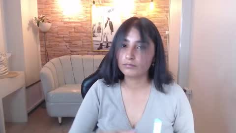 Snapshot of gumball_b chatting on 09.21.25 gumball_b online show from 09.21.25