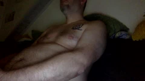 Snapshot of gummicasual chatting on 02.14.25 gummicasual online show from 02.14.25