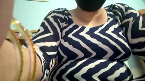 Snapshot of gurleen_kaur69 chatting on 07.21.26 gurleen_kaur69 online show from 07.21.26