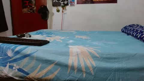 Snapshot of guts_x chatting on 10.22.25 Guts online show from 10.22.25