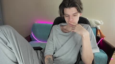 guy_liam1 online show from 01.29.25