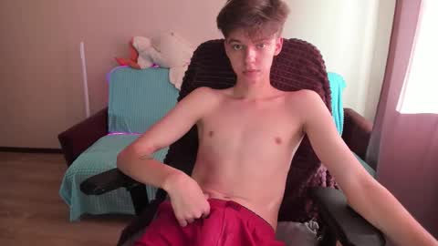 guy_liam1 online show from 09.23.25