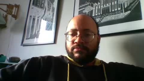 guy_wood15 online show from 01.03.25