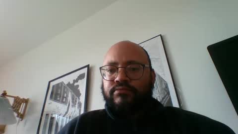 guy_wood15 online show from 02.04.25