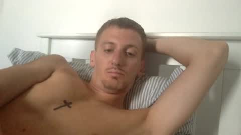 Snapshot of guynextdoor413389 chatting on 07.18.26 guynextdoor413389 online show from 07.18.26