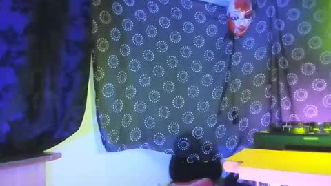 guyst049 online show from 02.10.26