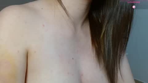 Snapshot of gwen_drew chatting on 01.09.26 Gwen Drew online show from 01.09.26