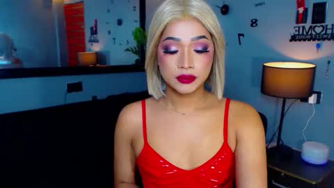 Call me Miss Gwen online show from 11.08.25