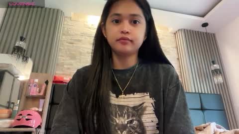 Gwyn online show from 03.30.26