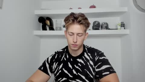 Oliver online show from 12.01.24