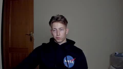 Oliver online show from 02.04.25