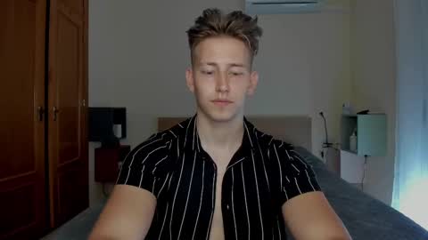 Oliver online show from 02.16.25