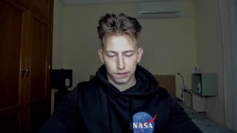 Oliver online show from 03.01.25