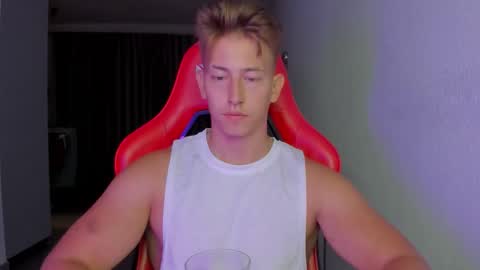 Oliver online show from 11.25.25