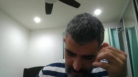 h0nest84 online show from 12.10.24