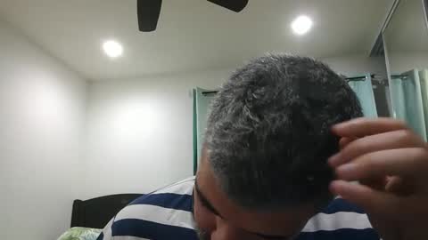 h0nest84 online show from 12.15.24