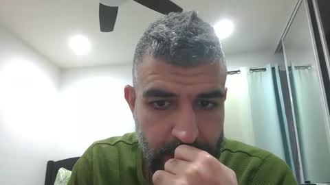 h0nest84 online show from 01.20.25