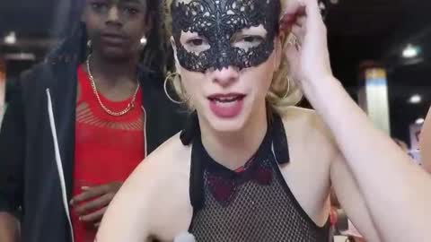 H0twife4Life online show from 04.11.26