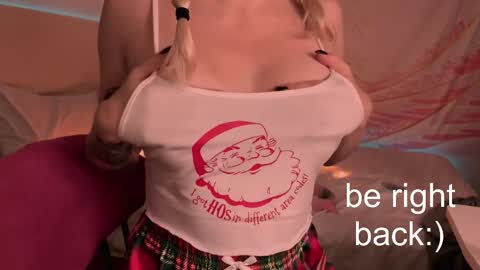 Lana online show from 02.23.25