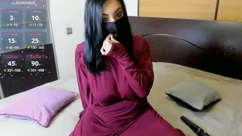 Linda online show from 12.23.25