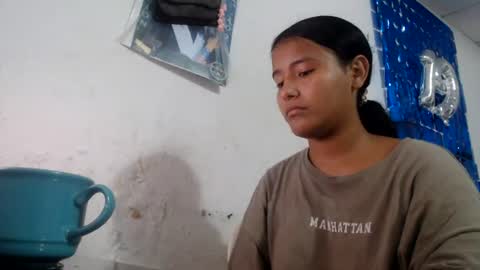  Hade   independent model online show from 07.03.26