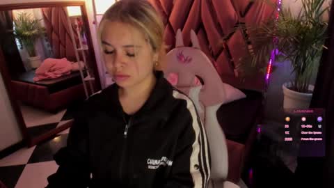 Haely online show from 01.30.25