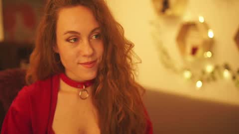 Snapshot of hahayessihaveone chatting on 12.14.24 hahayessihaveone online show from 12.14.24