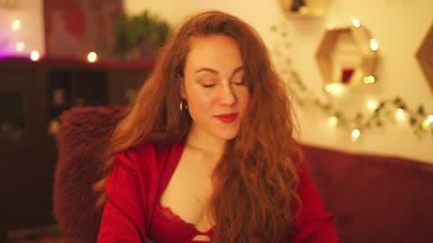 Snapshot of hahayessihaveone chatting on 01.08.25 hahayessihaveone online show from 01.08.25