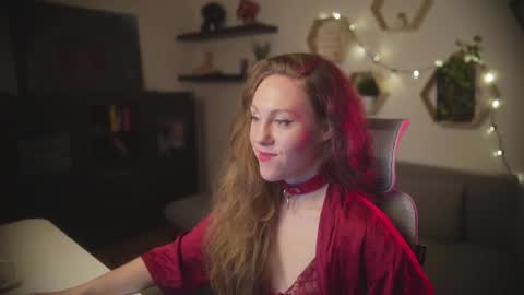 Snapshot of hahayessihaveone chatting on 10.25.25 hahayessihaveone online show from 10.25.25