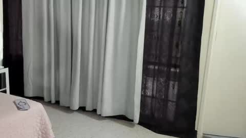 Hailey online show from 10.12.25