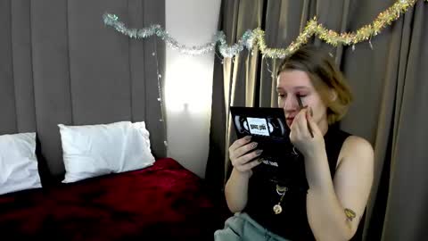 Hailey online show from 01.06.25