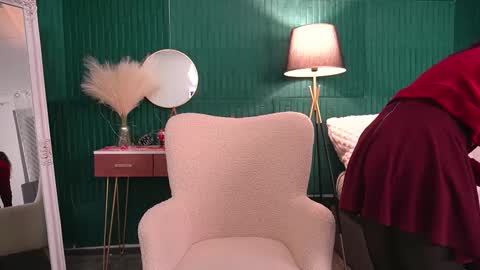 Hailey online show from 01.14.26