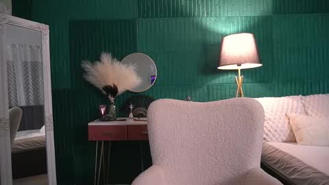 Hailey online show from 02.19.26