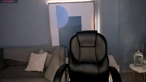 Snapshot of haileyross_ chatting on 06.25.26 Hailey online show from 06.25.26