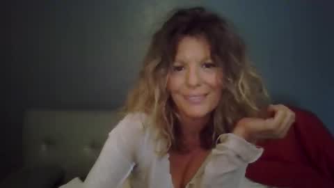 Hailey online show from 09.19.25